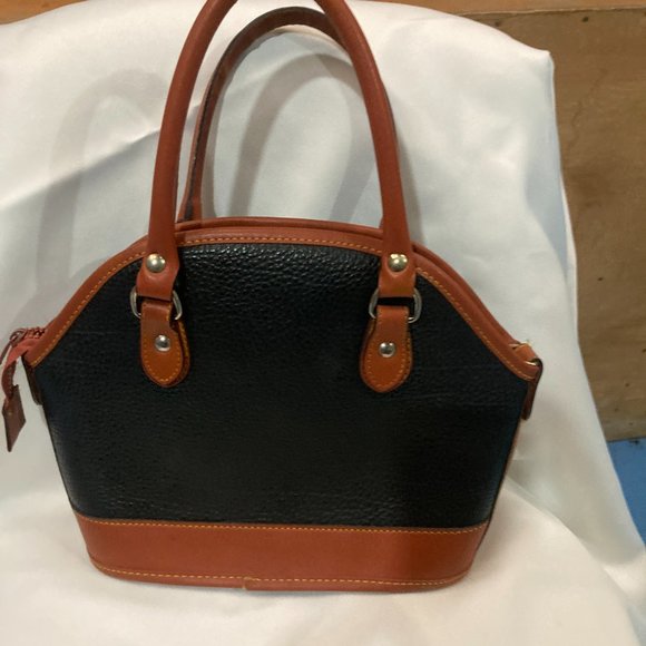 107164-1.jpg DOONEY AND BOURKE PURSE